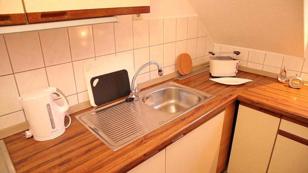 Art City Studio Kassel 5 Appartement Buitenkant foto